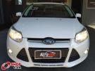 FORD Focus Hatch SE 2.0 16v PowerShift Branca