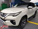 TOYOTA Hilux SW4 SRX D4-D 2.8TDi 16v Branca