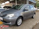 TOYOTA Etios Hatch XLS 1.5 16v Cinza