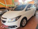 GM - Chevrolet Onix LT Lollapalooza 1.0 Branca