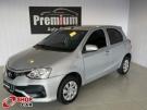 TOYOTA Etios Hatch X 1.3 16v Prata