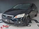 FORD Focus Sedan 2.0 16v Preta