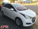 HYUNDAI HB20S Comfort Plus 1.6 16v Branca